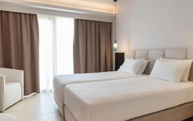 Grand Blue Beach Hotel