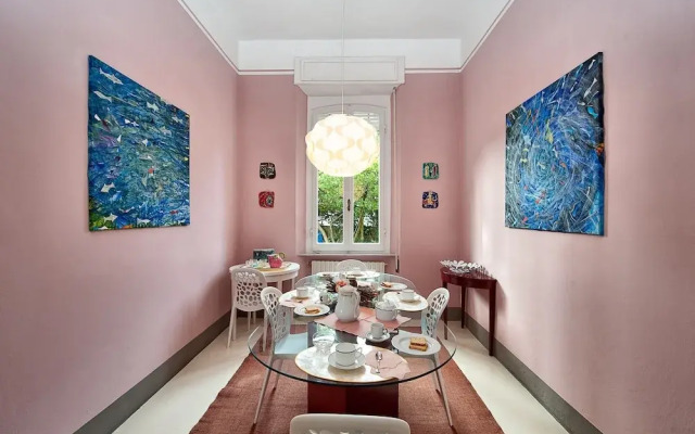 Fantastic Liberty Villa in the Heart of Versilia