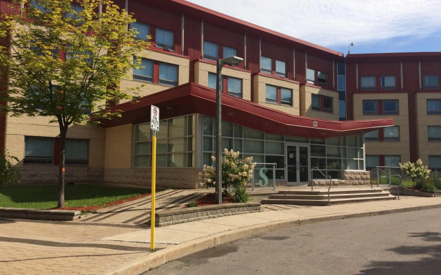 Residence & Conference Centre - Oakville