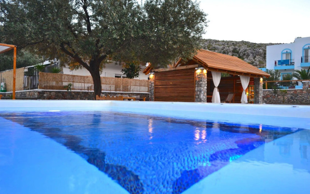 Caesars Gardens Hotel & Spa - Adults Only