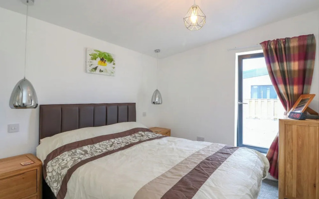 6 Strathtay Lodges