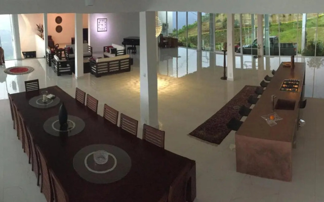 Singha Sanasa Luxury Homestay