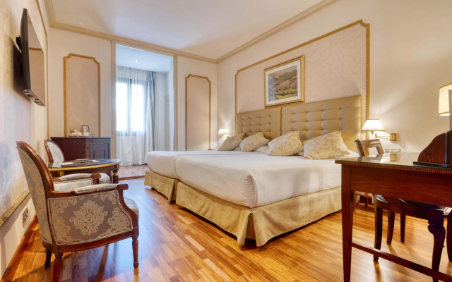 Hotel Roger de Lluria Barcelona