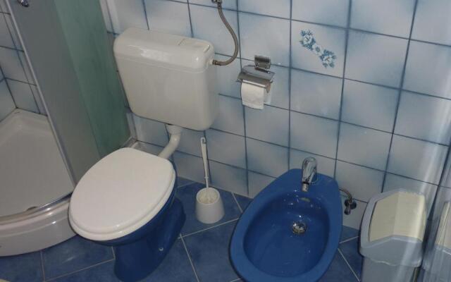 Three bedroom apartment & studio - Apartments Ždrijac - AE1020