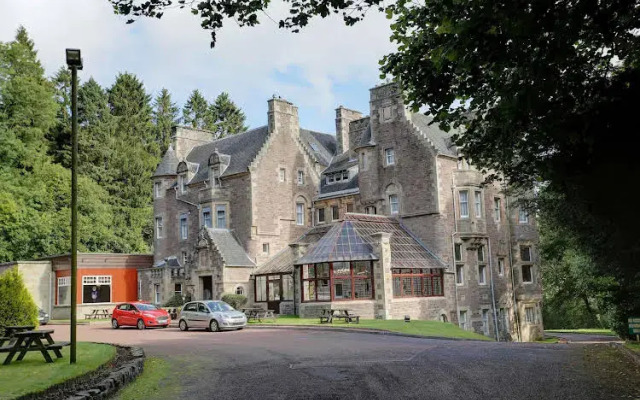 Cartland Bridge Hotel