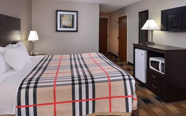 Americas Best Value Inn - Monroe City