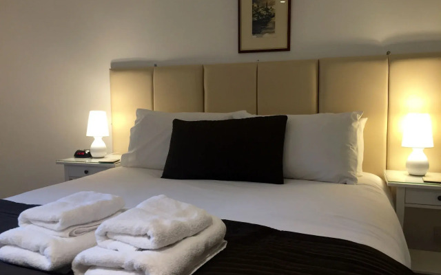 Tolbooth Apartments