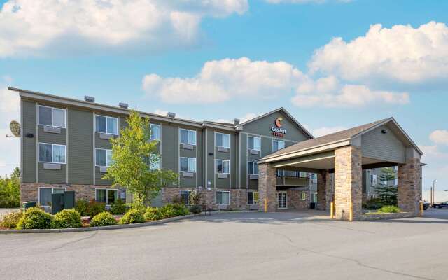 Comfort Suites Anchorage International Airport