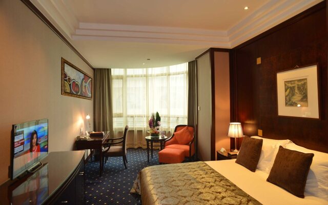 The Bund Hotel