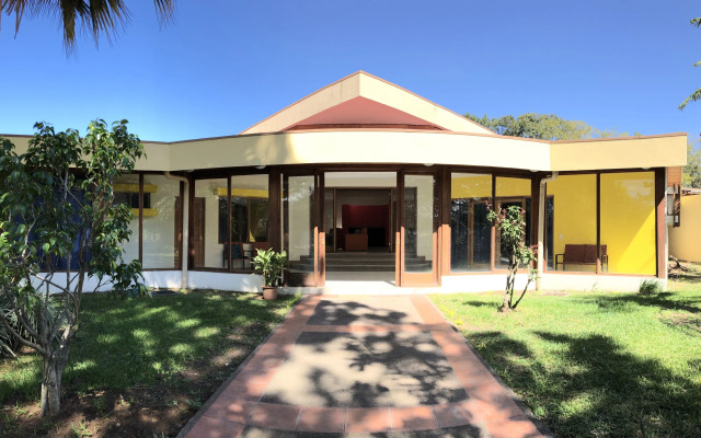 La Casa de Cariari Al Golf