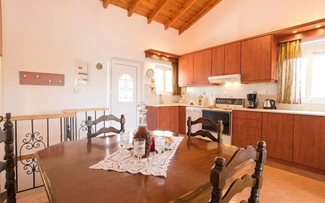 Ortaki Traditional House