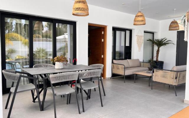 Chrystal Blue Suites 2 Bedroom Villa with private pool VASILIKI