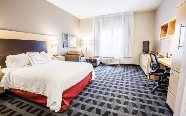 TownePlace Suites by Marriott Gilford