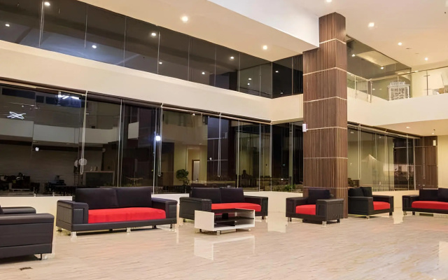 Bukit Vipassana Hotel – Lobby – Parompong