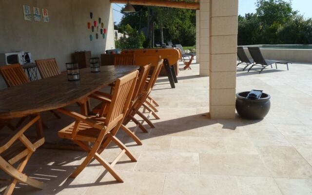 House With 2 Bedrooms in Pernes-les-fontaines, With Private Pool, Furn