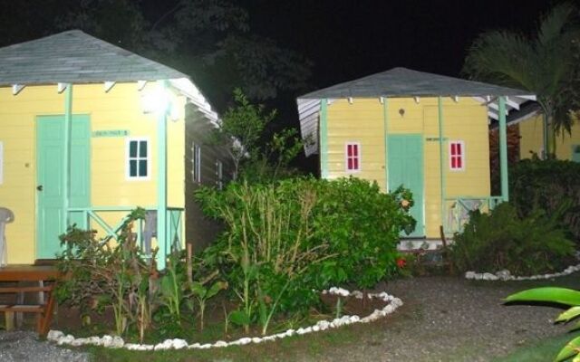 Hotel Jamaican Colors