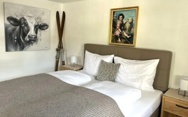 Cozy Chalet in Bramberg am Wildkogel with Sauna near Ski Lift