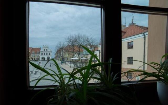 Rynek 16