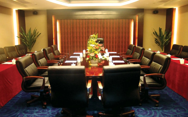 Guangzhou New Century Hotel