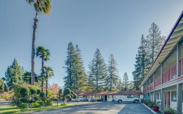 The Palo Alto Inn