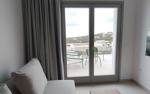 Evira Suites
