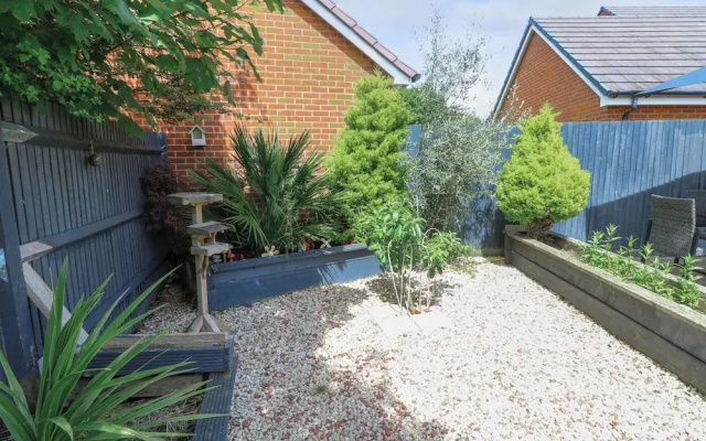 25 St. Benedict Road
