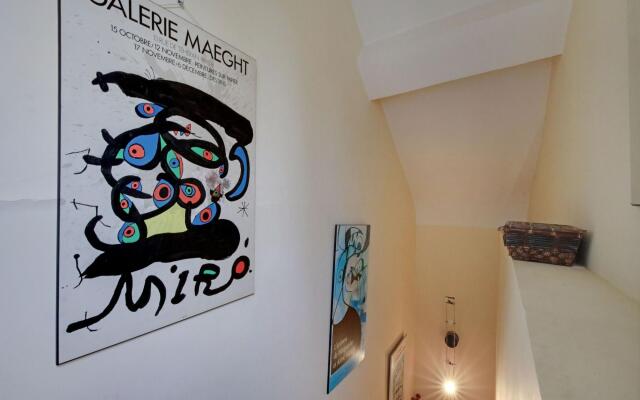 Charming Holiday Home in Raizeux Near Forest