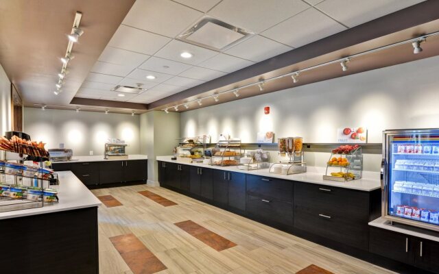 Holiday Inn Express Boston by IHG