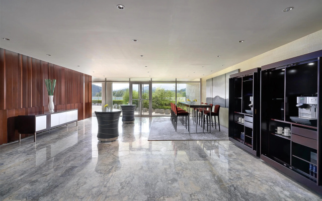 Sunrise Kempinski Hotel – Lobby – Beijing