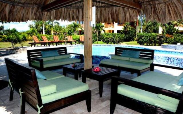 The Villas at Cocoplum