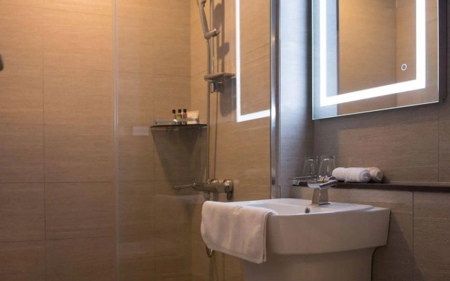 New Donghae Hotel