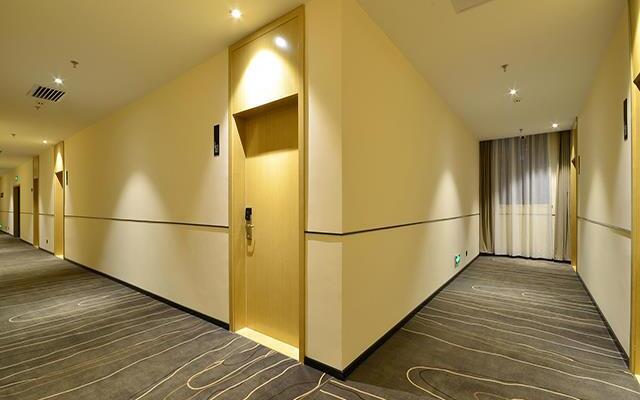City Comfort Inn Yichang Changjiang Market