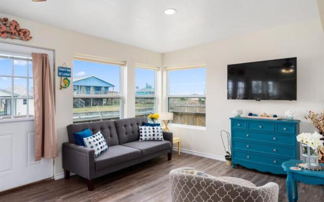 Wine Down on the Bay