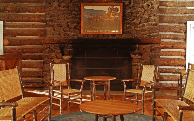 Roosevelt Lodge & Cabins - Inside the Park