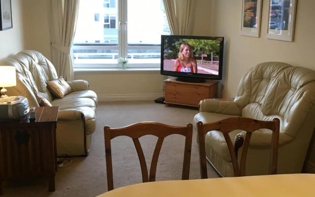 1/5 Lismore House