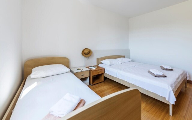 Stunning Apartment in Savudrija With 1 Bedrooms and Wifi