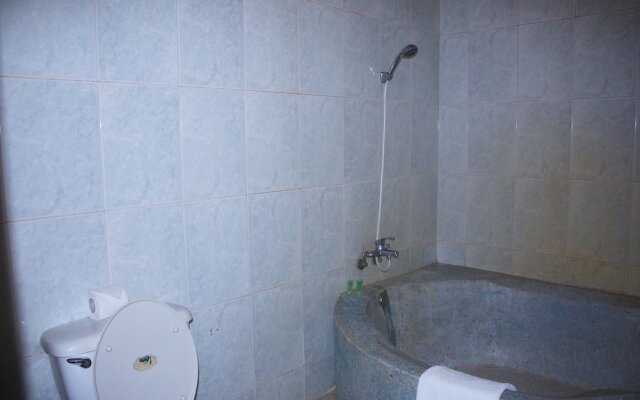Suryavara Residence Hotel