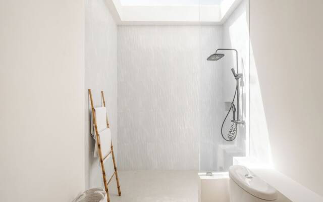 Zeus Villa by Betterplace