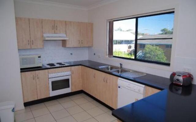 Dolphin Court 1 1 Gowing Street