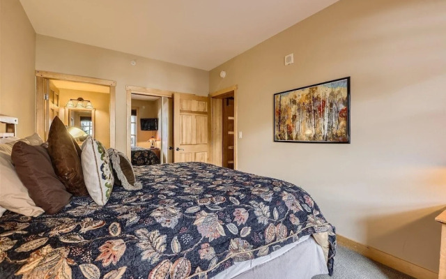 Passage Point  311 1 Bedroom Condo by RedAwning