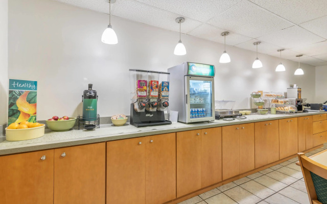 Quality Inn at Bangor Mall