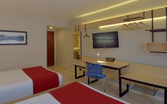 City Express by Marriott Playa Del Carmen