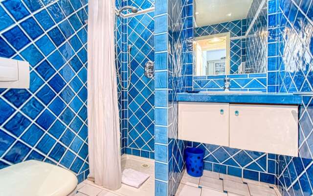 Beautiful Air-conditioned House 5 Minutes From the Croisette and Beaches