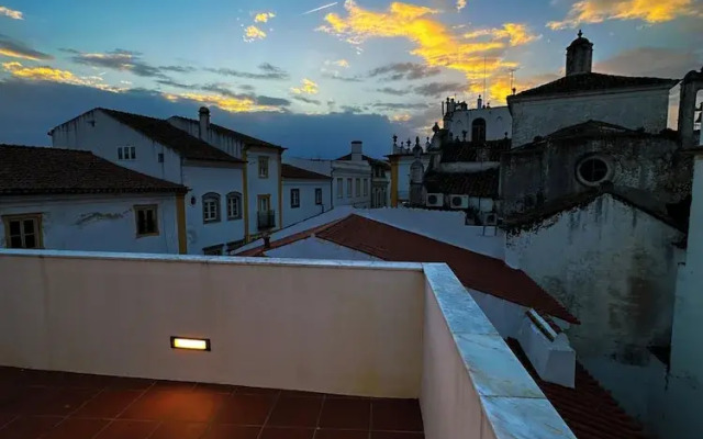 Largo Inn Suites Evora