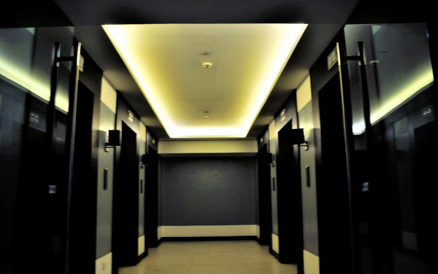 Acqua Sutherland Private Residence and Towers
