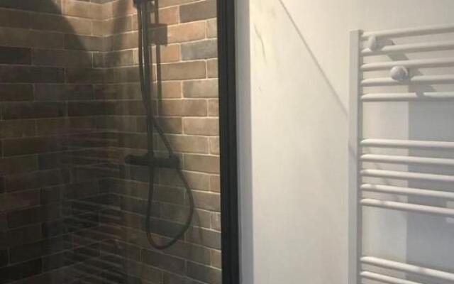 Superbe Studio meublé idéal pour couple ZEN avec SPA