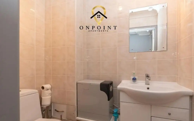FANTASTIC Duplex 2 Bed Apt-PARKING