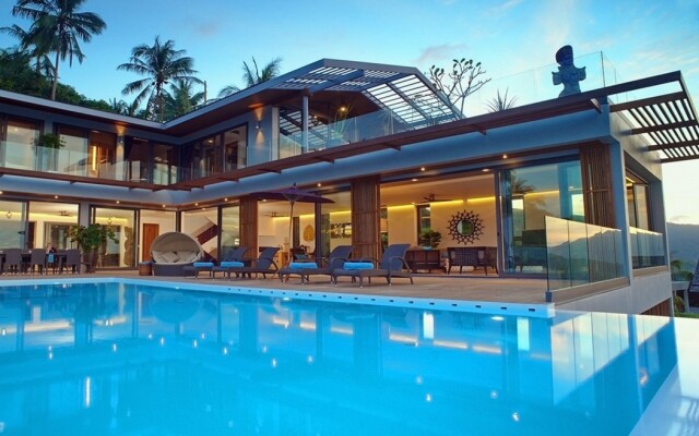 Crystal Villas