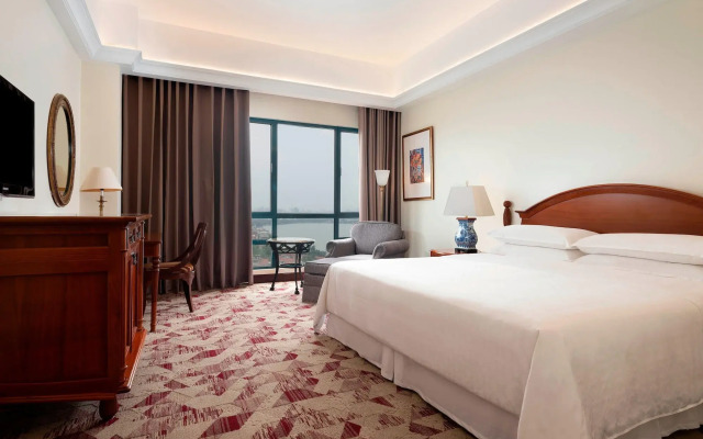 Sheraton Hanoi Hotel