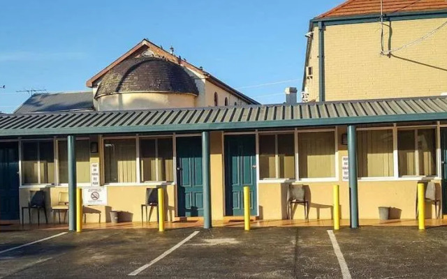 Windsor Heritage Motel